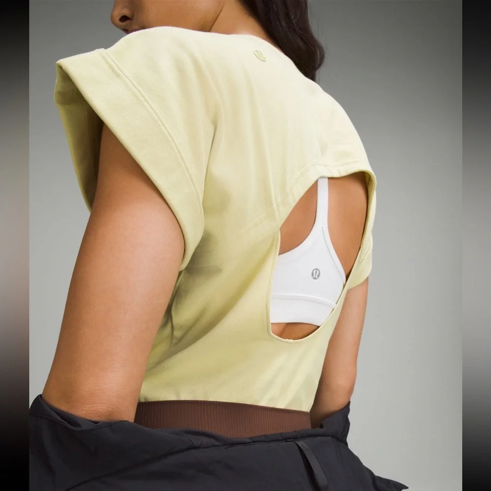 🩷FIRM PRICE🩷 Lululemon Heavy Weight T shirt Bodysuit